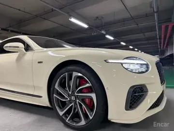 2025 Bentley Continental GT с пробегом 4 800 км