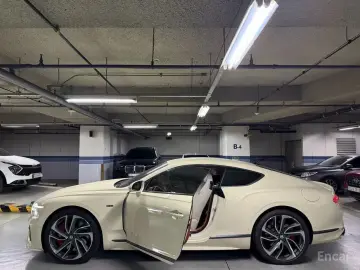 2025 Bentley Continental GT с пробегом 4 800 км