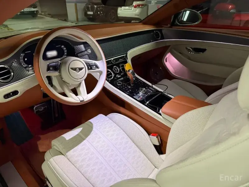 2025 Bentley Continental GT с пробегом 4 800 км