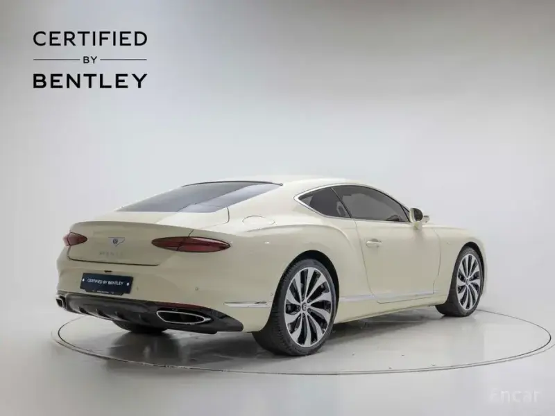 2025 Bentley Continental GT с пробегом 2 177 км