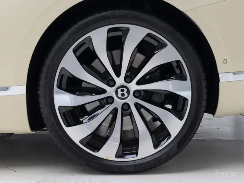 2025 Bentley Continental GT с пробегом 2 177 км