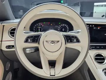 2025 Bentley Continental GT с пробегом 2 931 км