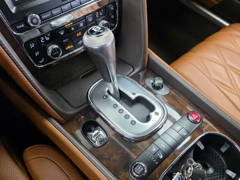 2015 Bentley Flying Spur с пробегом 60 044 км