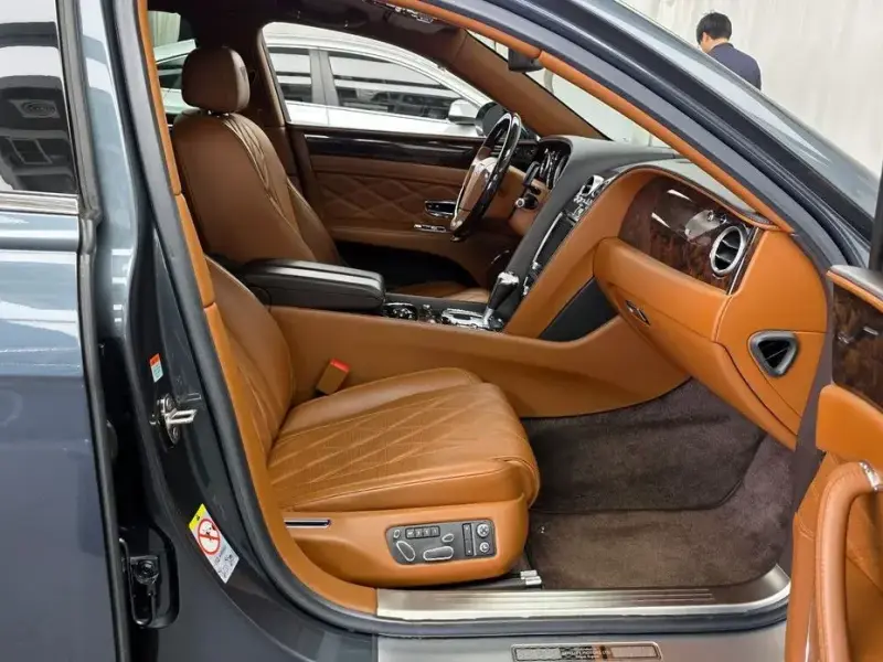 2015 Bentley Flying Spur с пробегом 60 044 км