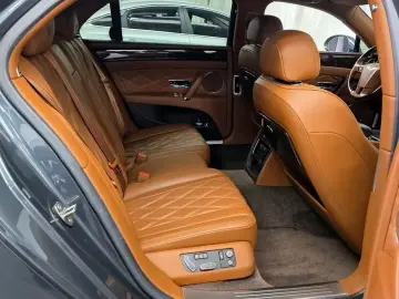 2015 Bentley Flying Spur с пробегом 60 044 км