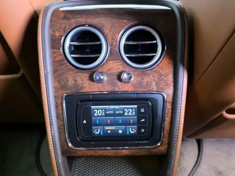 2015 Bentley Flying Spur с пробегом 60 044 км