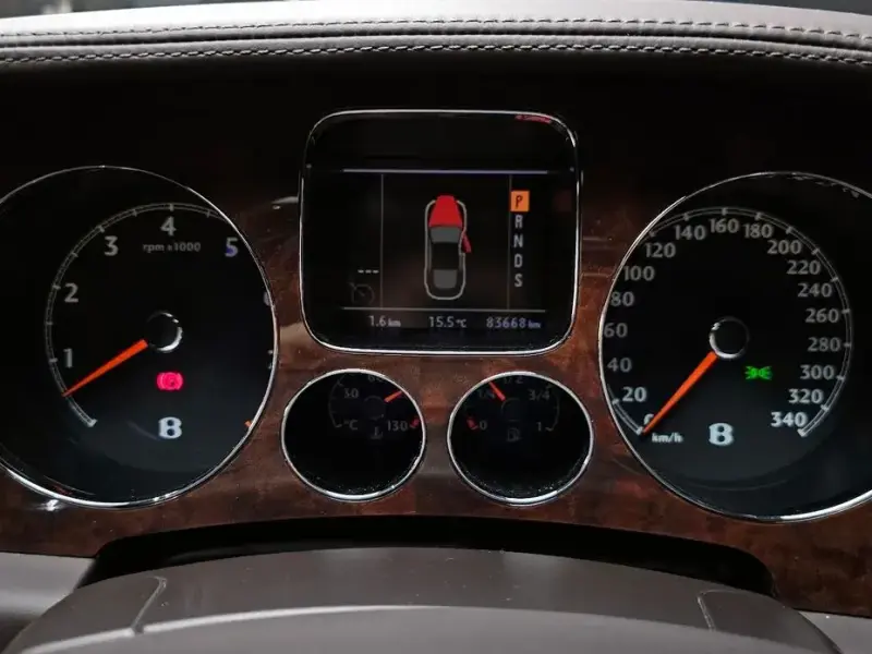 2011 Bentley Flying Spur с пробегом 83 668 км