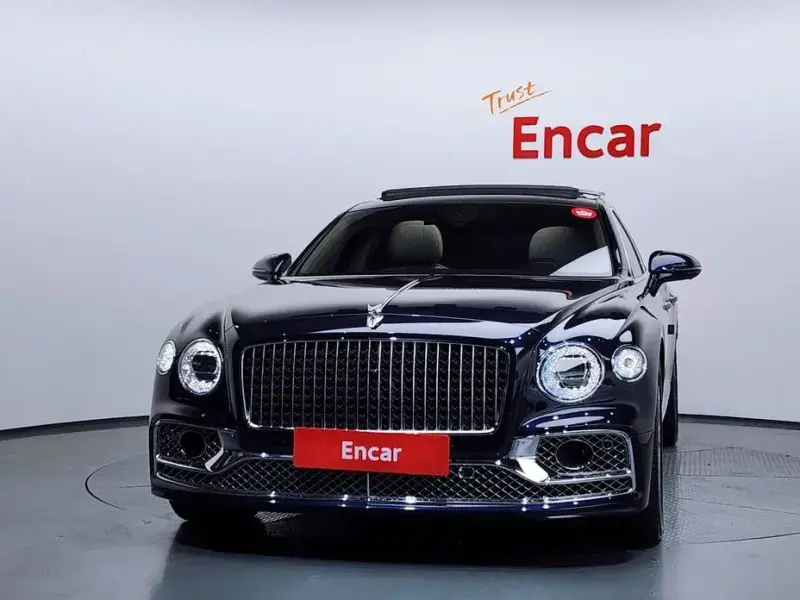 2022 Bentley Flying Spur с пробегом 37 244 км