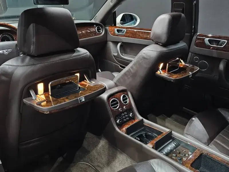 2011 Bentley Flying Spur с пробегом 83 668 км