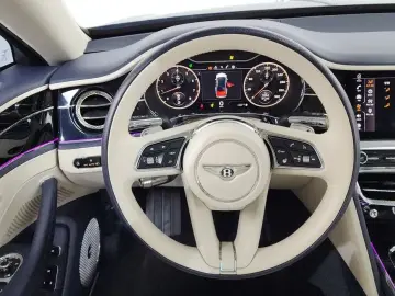 2022 Bentley Flying Spur с пробегом 37 244 км