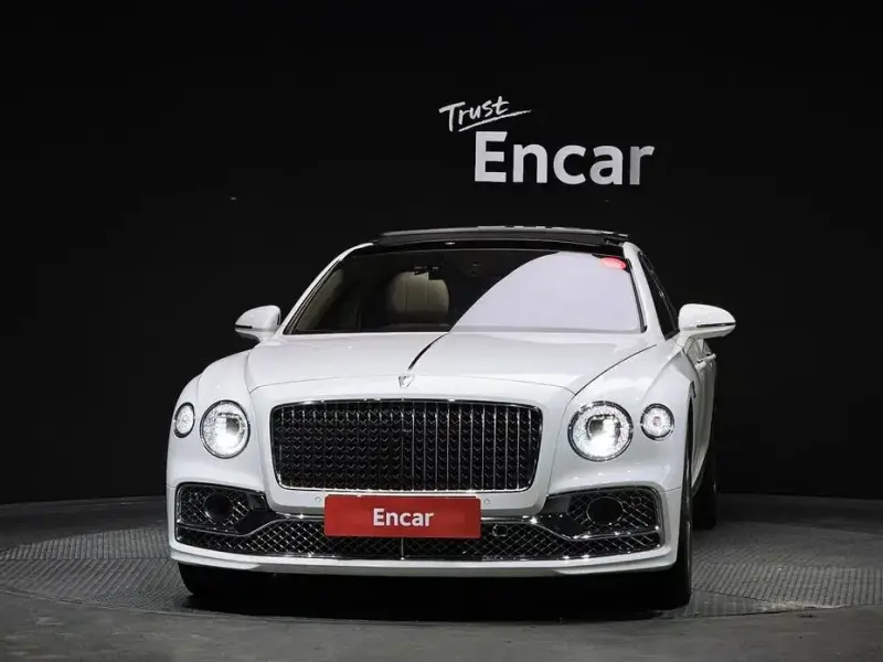2021 Bentley Flying Spur с пробегом 80 312 км