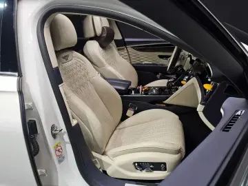 2021 Bentley Flying Spur с пробегом 80 312 км