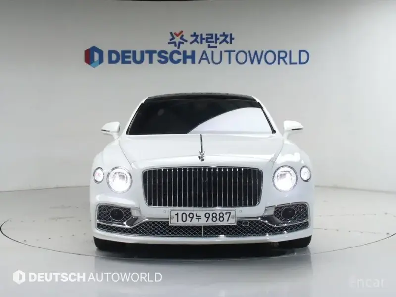 2021 Bentley Flying Spur с пробегом 47 777 км