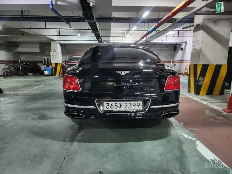 2020 Bentley Flying Spur с пробегом 41 934 км