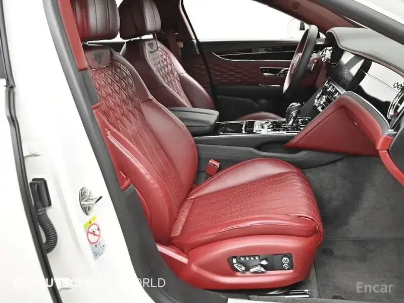 2021 Bentley Flying Spur с пробегом 47 777 км