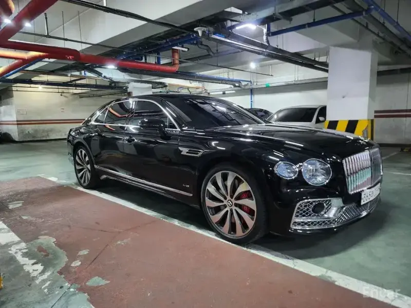 2020 Bentley Flying Spur с пробегом 41 934 км