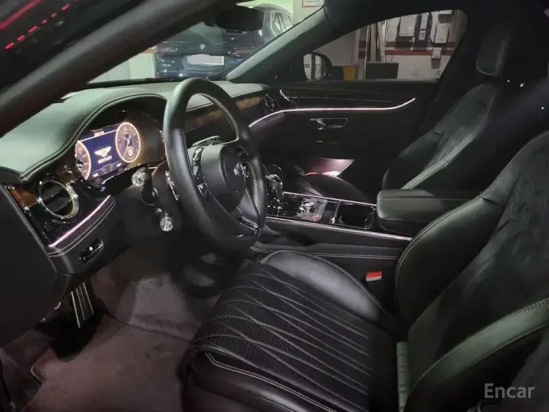 2020 Bentley Flying Spur с пробегом 41 934 км