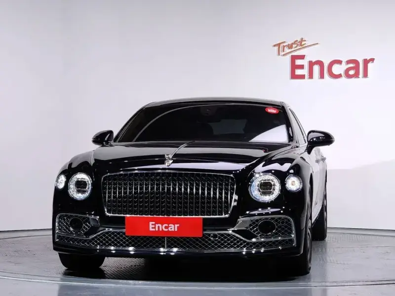 2023 Bentley Flying Spur с пробегом 16 292 км