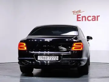 2023 Bentley Flying Spur с пробегом 16 292 км