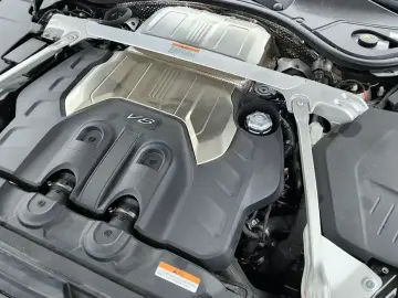 2023 Bentley Flying Spur с пробегом 16 292 км
