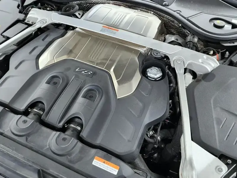 2023 Bentley Flying Spur с пробегом 16 292 км