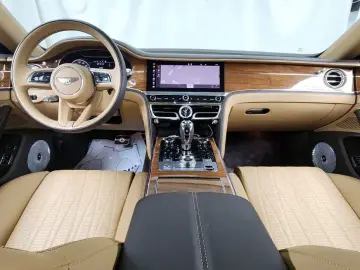 2023 Bentley Flying Spur с пробегом 16 292 км