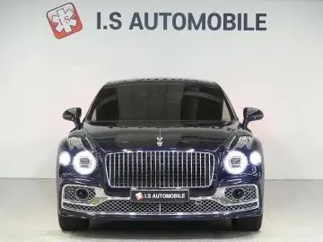 2023 Bentley Flying Spur с пробегом 33 900 км