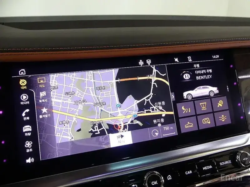 2023 Bentley Flying Spur с пробегом 33 900 км