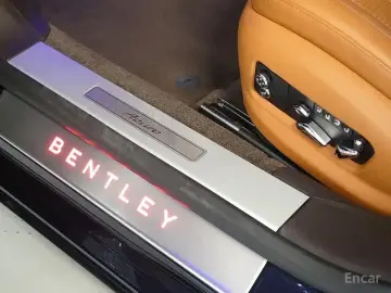 2023 Bentley Flying Spur с пробегом 33 900 км