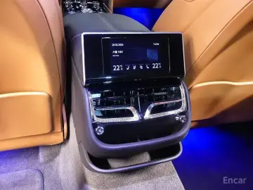 2023 Bentley Flying Spur с пробегом 33 900 км