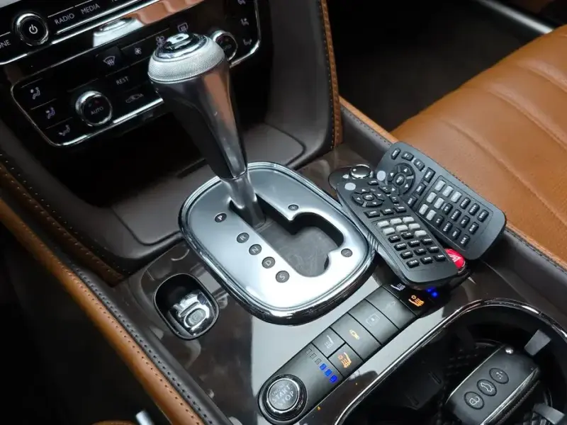 2014 Bentley Flying Spur с пробегом 73 695 км