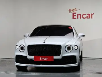 2022 Bentley Flying Spur с пробегом 112 866 км