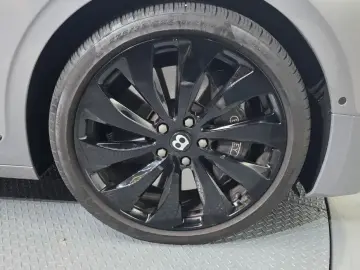 2021 Bentley Flying Spur с пробегом 37 586 км