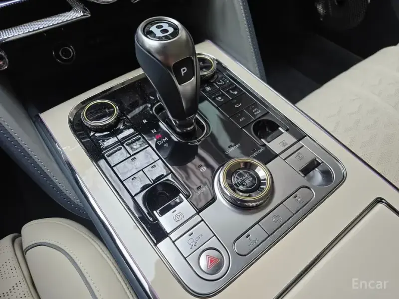 2025 Bentley Flying Spur с пробегом 2 200 км