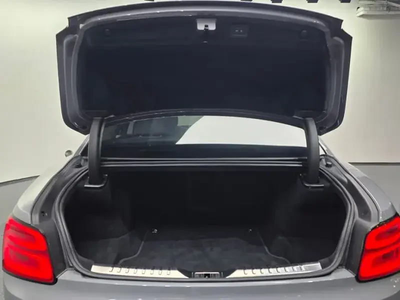 2021 Bentley Flying Spur с пробегом 37 586 км