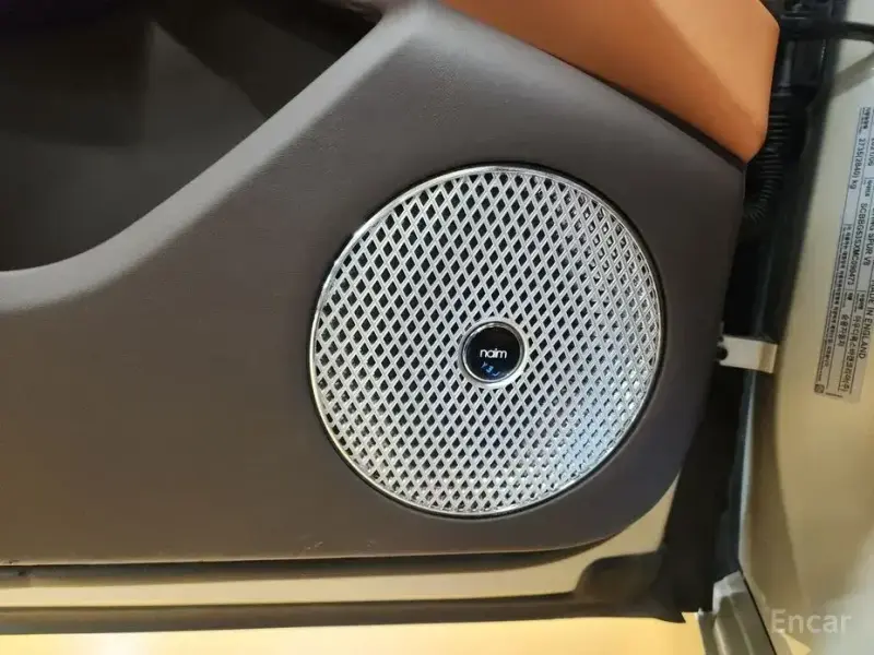 2021 Bentley Flying Spur с пробегом 44 000 км