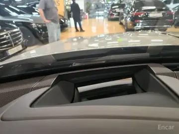 2021 Bentley Flying Spur с пробегом 44 000 км
