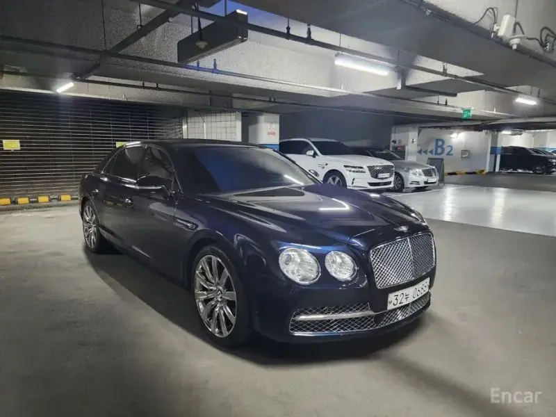 2016 Bentley Flying Spur с пробегом 77 000 км