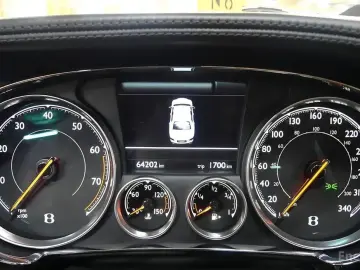 2016 Bentley Flying Spur с пробегом 67 000 км