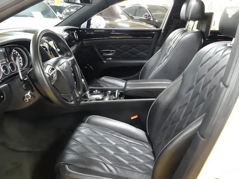 2016 Bentley Flying Spur с пробегом 67 000 км