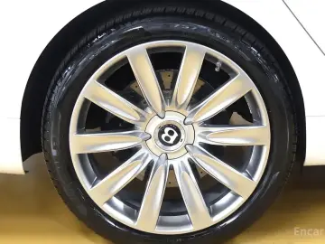 2016 Bentley Flying Spur с пробегом 67 000 км