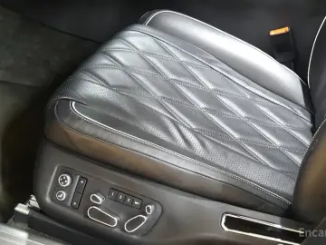 2016 Bentley Flying Spur с пробегом 67 000 км