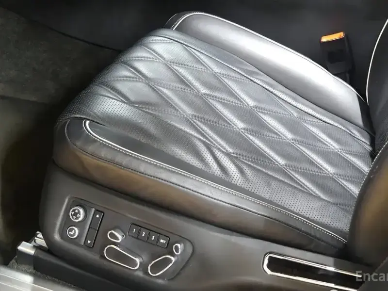 2016 Bentley Flying Spur с пробегом 67 000 км