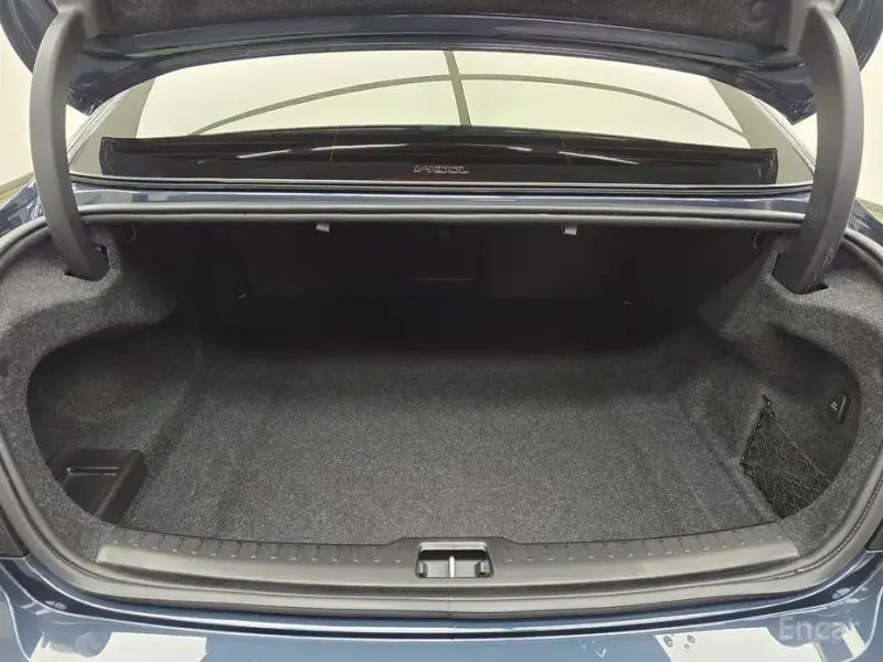 2023 Volvo S60 с пробегом 16 069 км