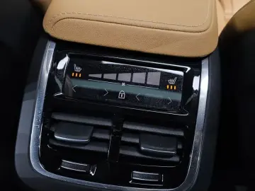 2024 Volvo S60 с пробегом 12 356 км