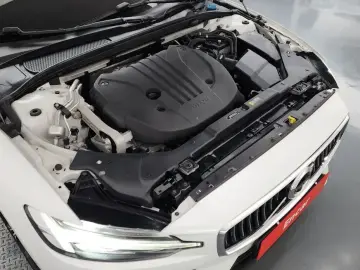 2021 Volvo S60 с пробегом 62 998 км
