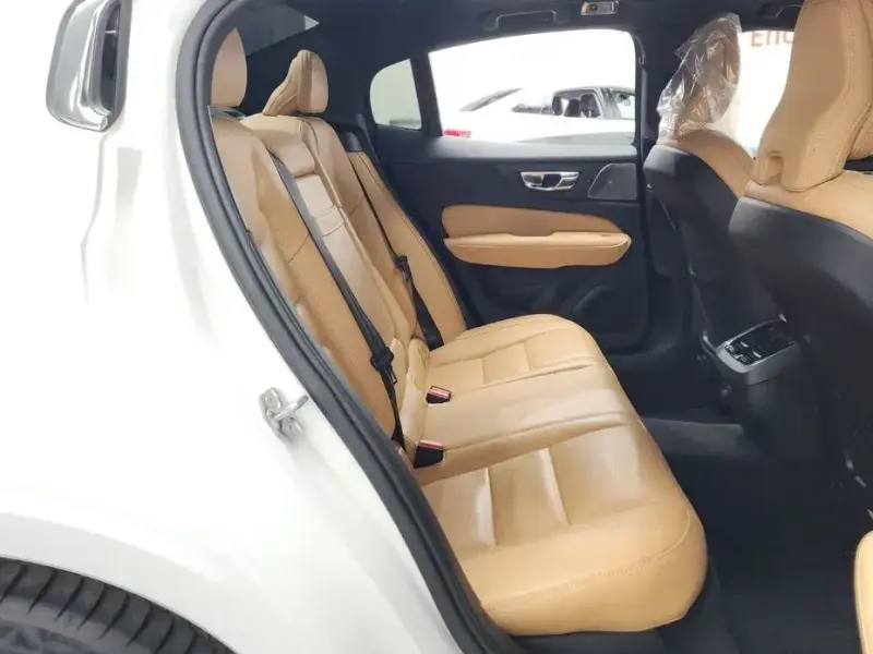 2021 Volvo S60 с пробегом 62 998 км