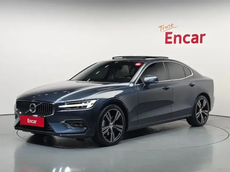 2021 Volvo S60 с пробегом 44 254 км