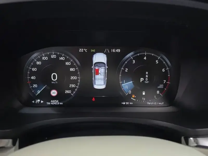 2021 Volvo S60 с пробегом 44 254 км