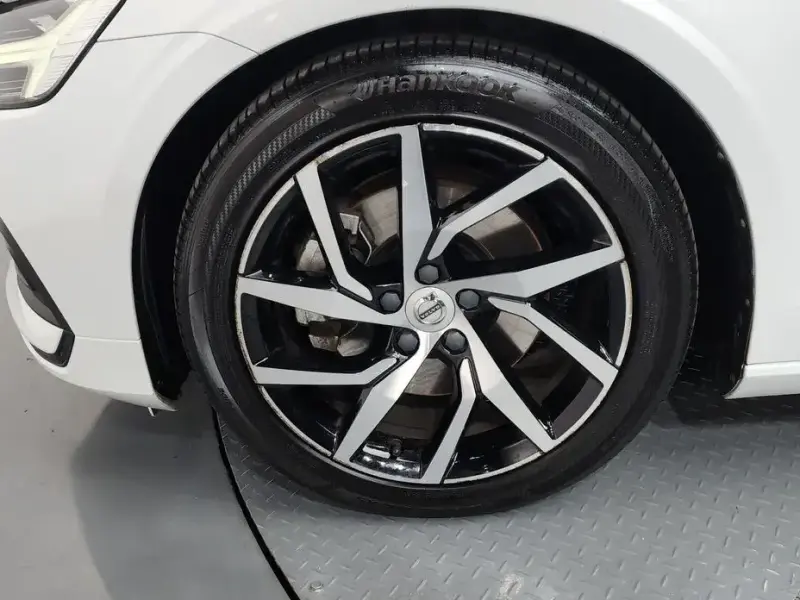 2020 Volvo S60 с пробегом 78 799 км